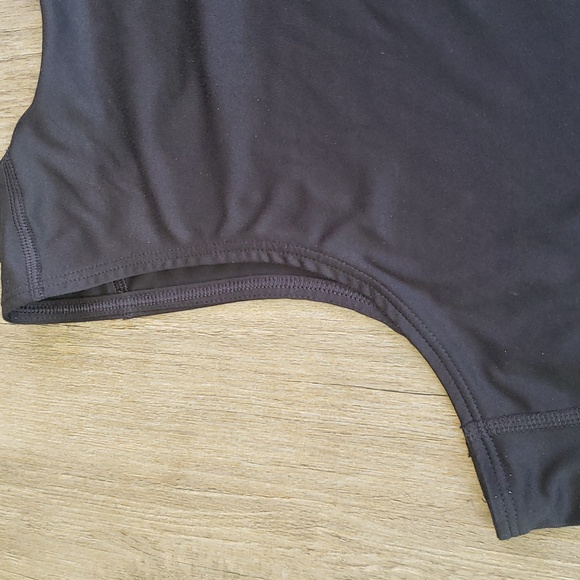 NIke Dri - Fit black tank top - Picture 12 of 13